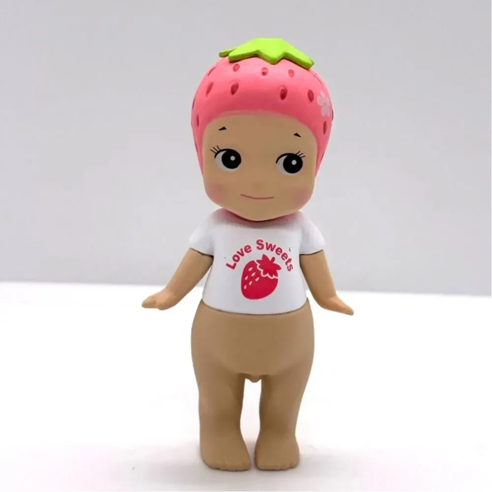 New Unbranded Kewpie/Angel Collectible Mini Figure, Strawberry Love, Open Box